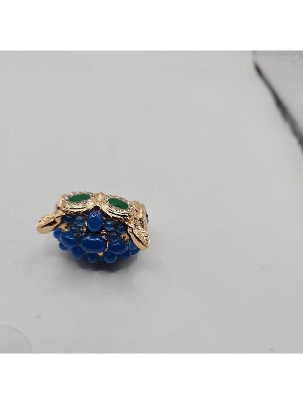 Ring Size 7.5 Blue Cabachon Stones Clear & Blue Rhinestones Green Enamel Eyes...